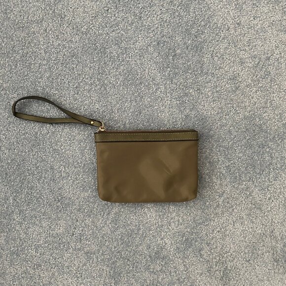 Wristlet - Picture 1 of 2